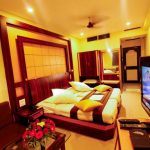 Hassle of Hotels