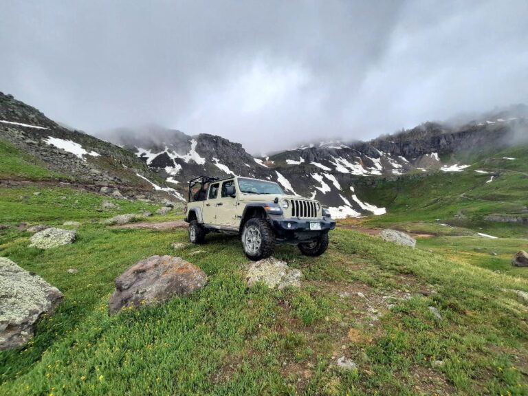 Off-Road Skills with Ouray’s Expert-Led Jeep Tours